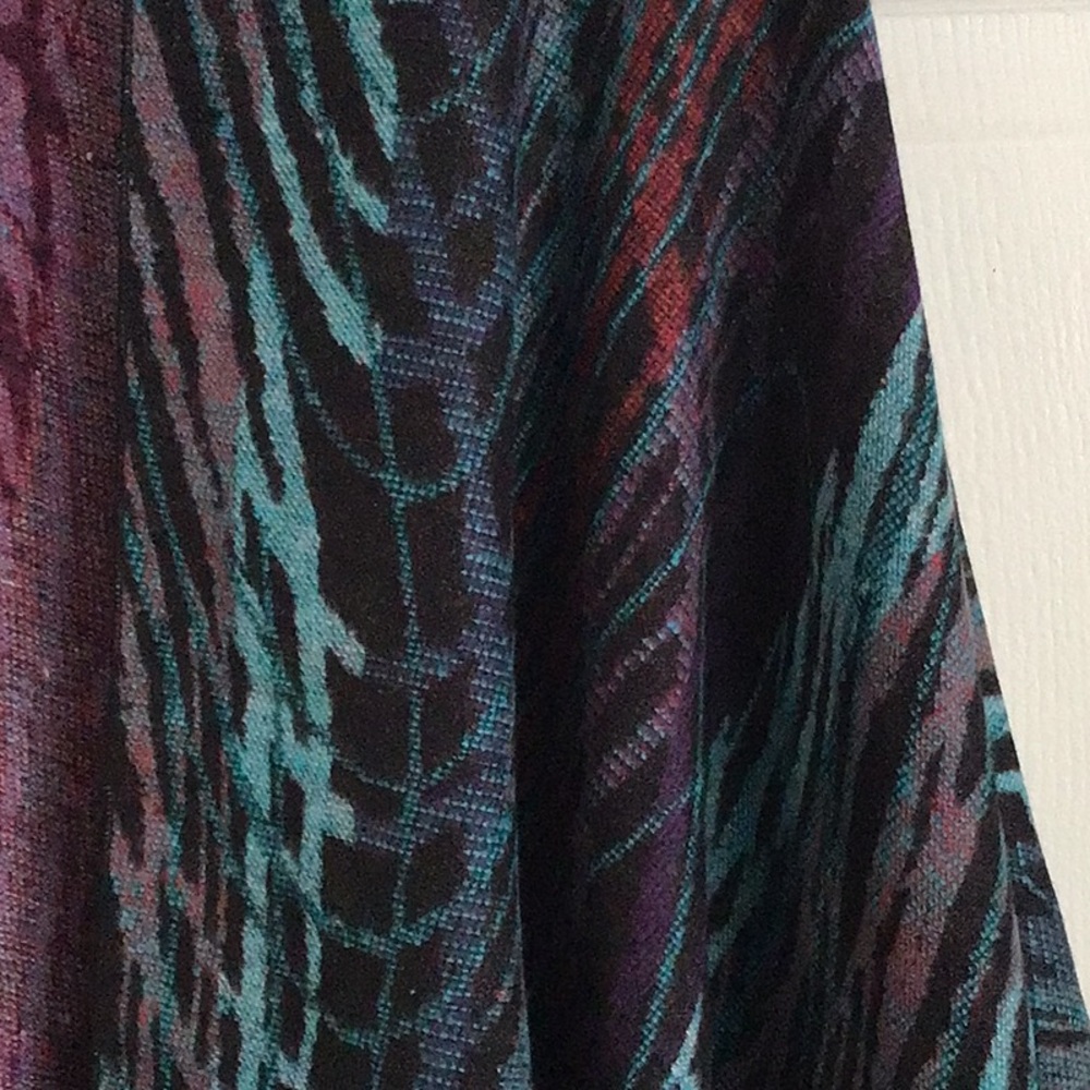 . Unknown Designer . Multicolored. Wrap - image 4